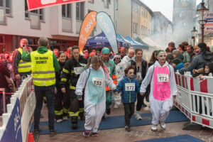 halloween25_schueler_walking-101