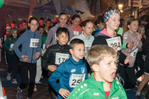 halloween25_schueler_walking-126